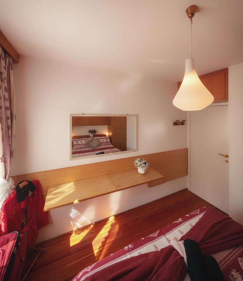 Apartamento Cortina-House Cortina dʼAmpezzo Exterior foto